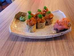 Rolki w tempurze Hosomak z oshinko - 6 szt. 